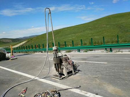 新邱公路地基基础注浆加固